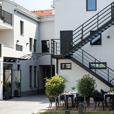 Hotel Florian&Godler Karlovac Exterior photo